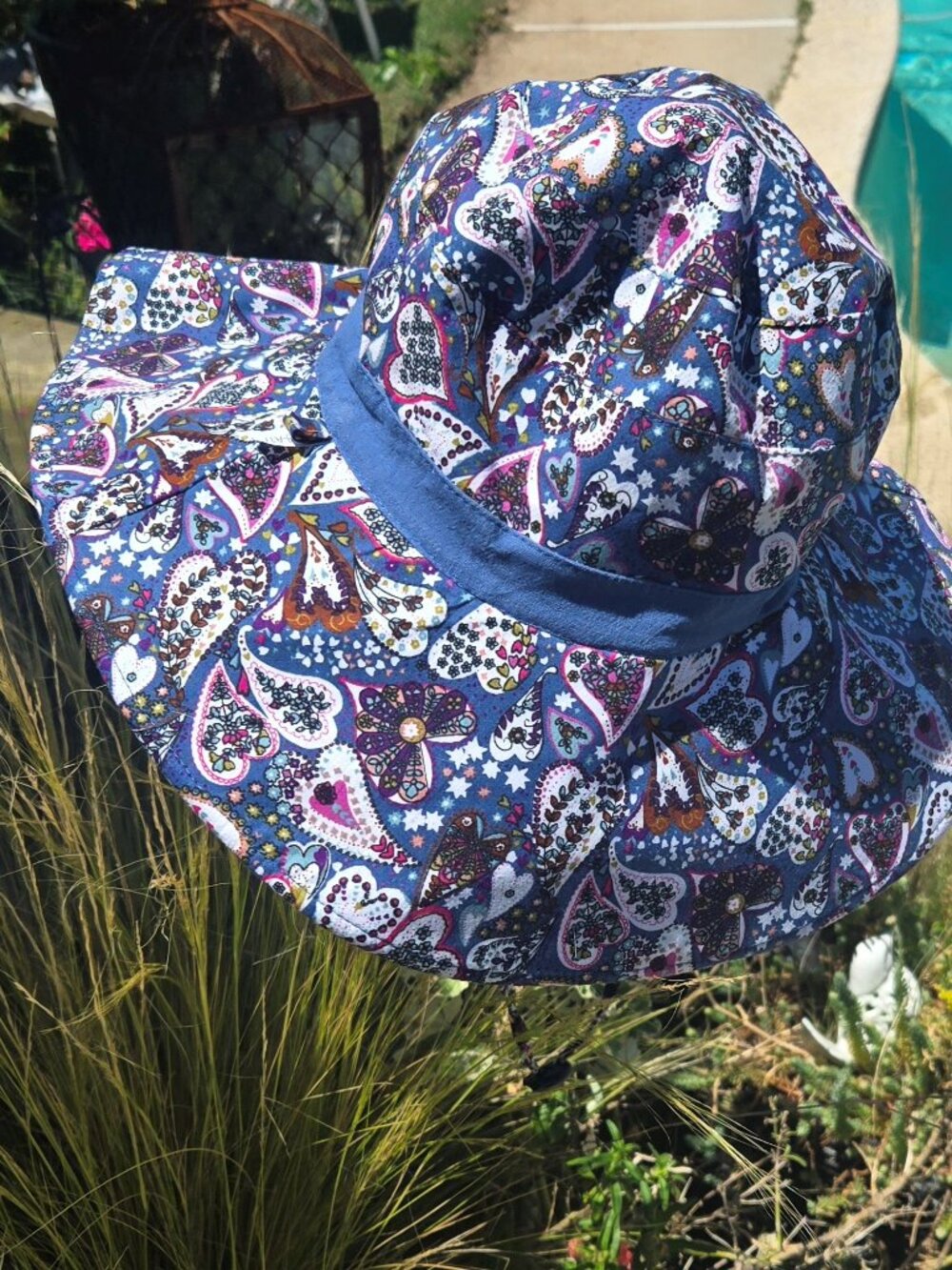 Boho/Hippie Chic Floral, Hearts & Paisley 100% Cotton Sunhat NWOT